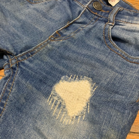 Zara Baby Boy Collection Ripped Jeans - Picture 3 of 6